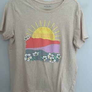 Vera Bradley Cream Short Sleeve T-Shirt with Nature Graphic